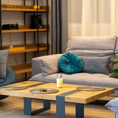 Kate Kontini Luxury Villa