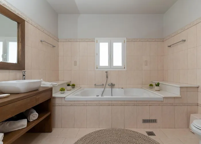 Kate Kontini Luxury