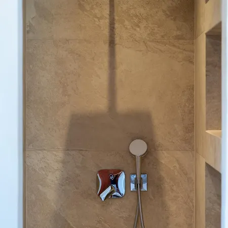 Kate Kontini Luxury