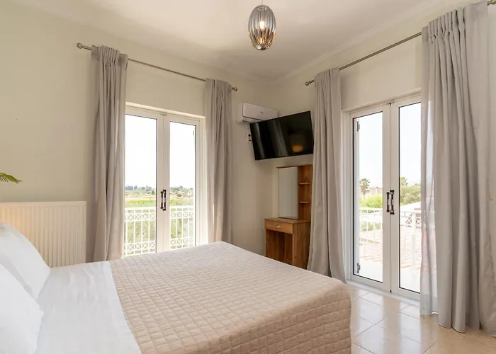 Kate Kontini Luxury فيلة